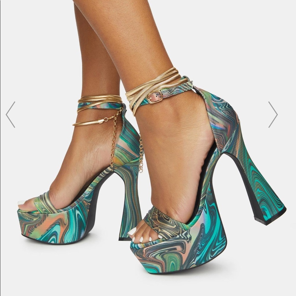 Poster Girl Hypnotic Habits Chain Platform Heels